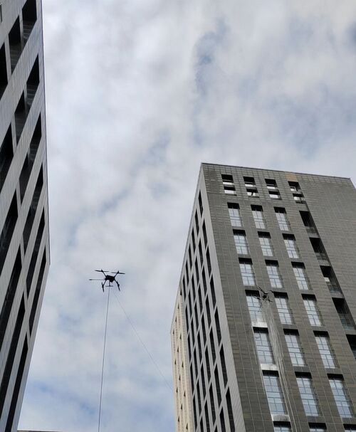 последние новости компании о MYUAV Двойная операция дронов: Комбинация высокого и низкого уровня, меняющая представление об очистке с воздуха